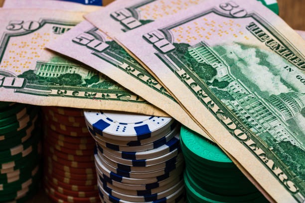 good111bet লাইভ ক্যাসিনো স্টুডিও থেকে সরাসরি স্ট্রিম করা একটি রুলেট গেম